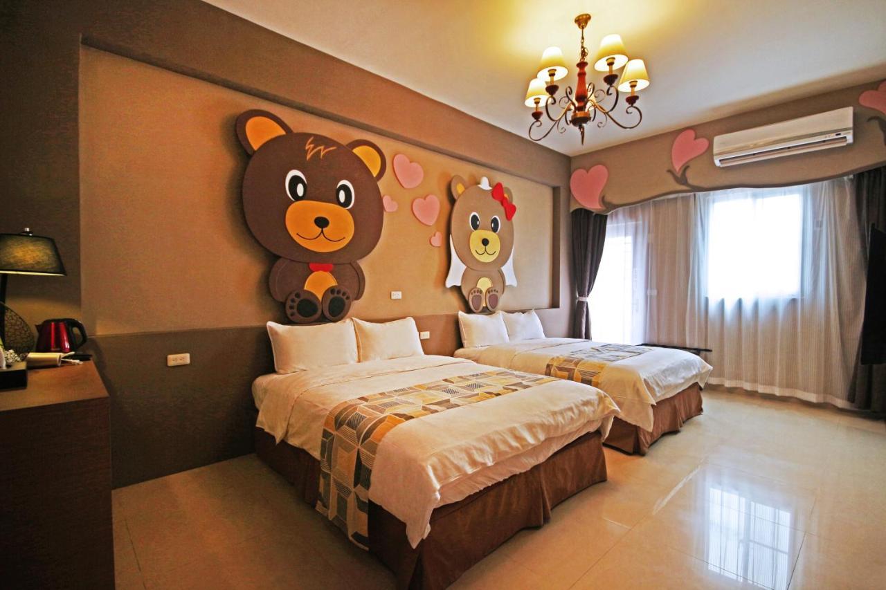 Fun Trip - Little Castle & Oscar B&B T'ai-tung Kültér fotó